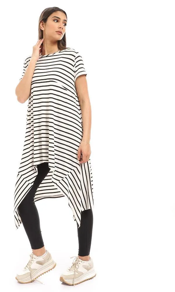 95025 Loose Fit Cape Sleeves Striped Top - White & Black