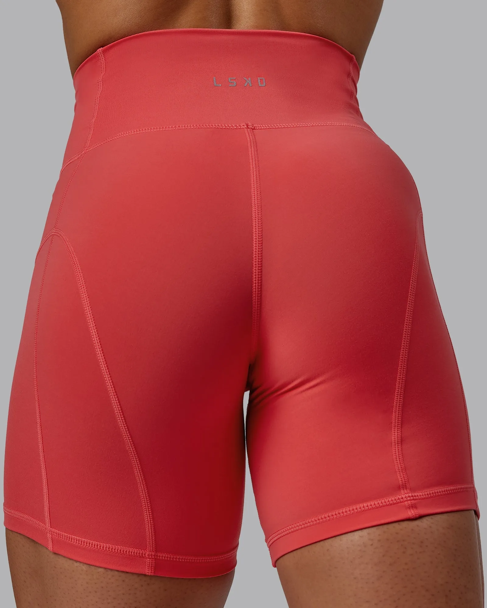 Bend Mid-Length Shorts - Cayenne