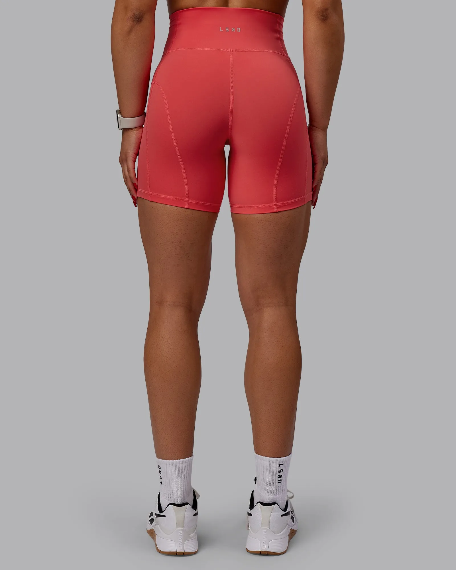 Bend Mid-Length Shorts - Cayenne