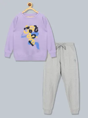 Girls "Just Do it" Chest Print Round Neck Sweatshirt & Solid Fleece Track Pant Set