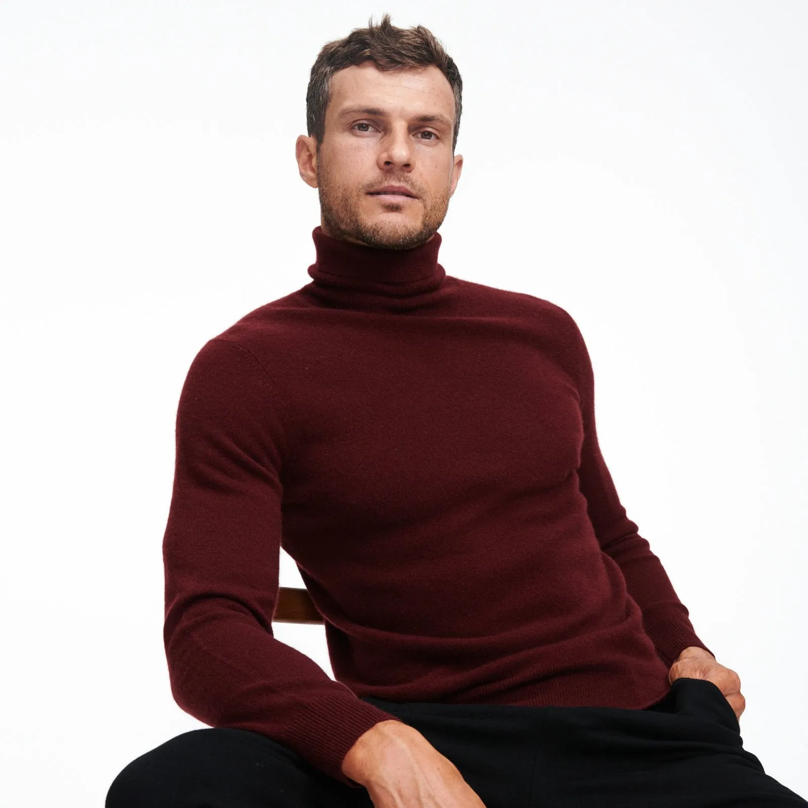 Signature Cashmere Turtleneck