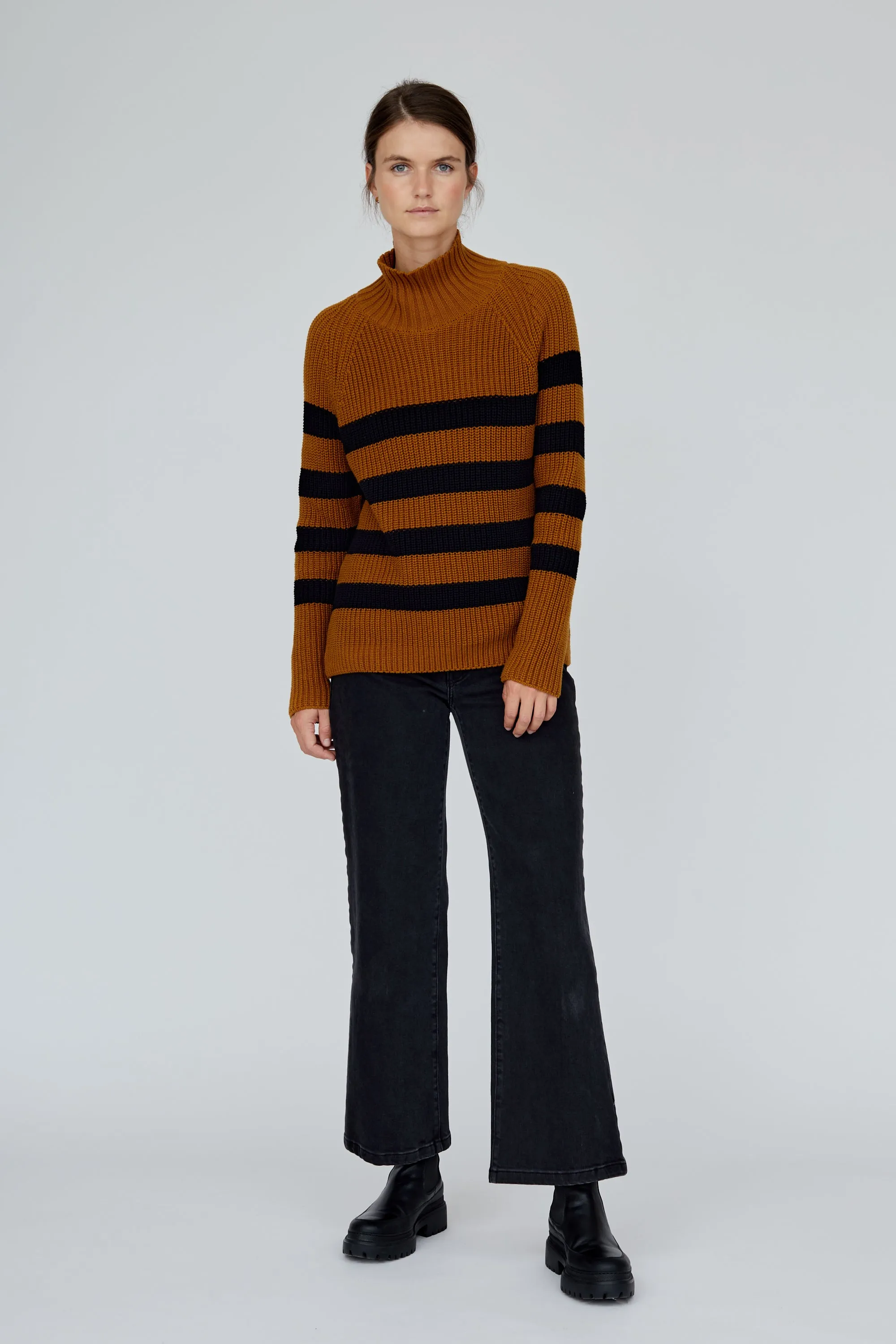 Sweety High Neck Striped - Bronze Brown/Black Stripe