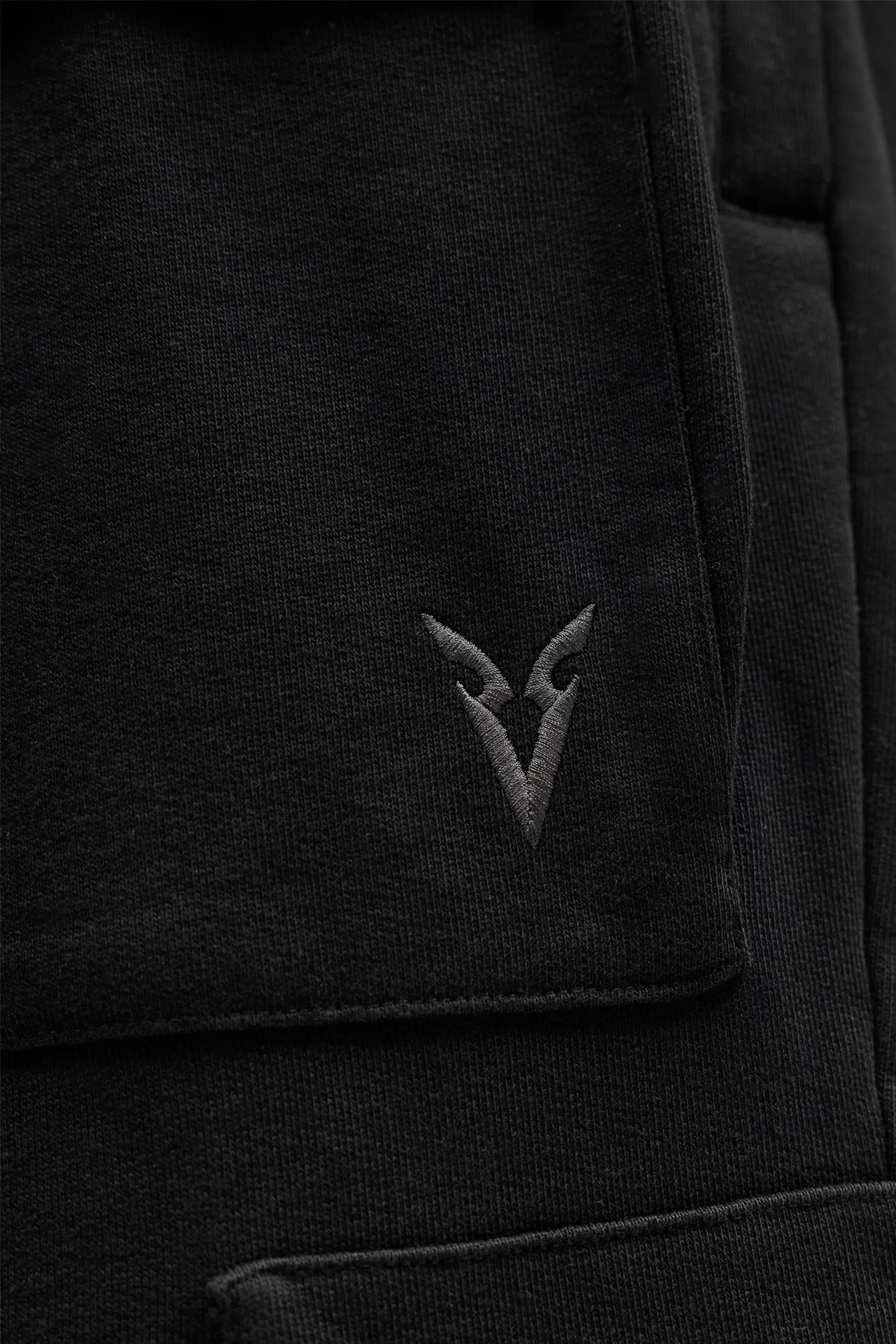 V_LYFE420 CARGO JOGGERS - Black